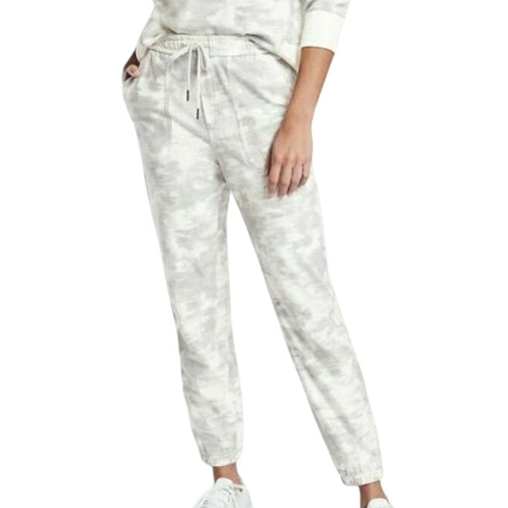 Athleta NWT Farallon Printed Jogger Inversion Light Grey Plus Size 26 Pockets
